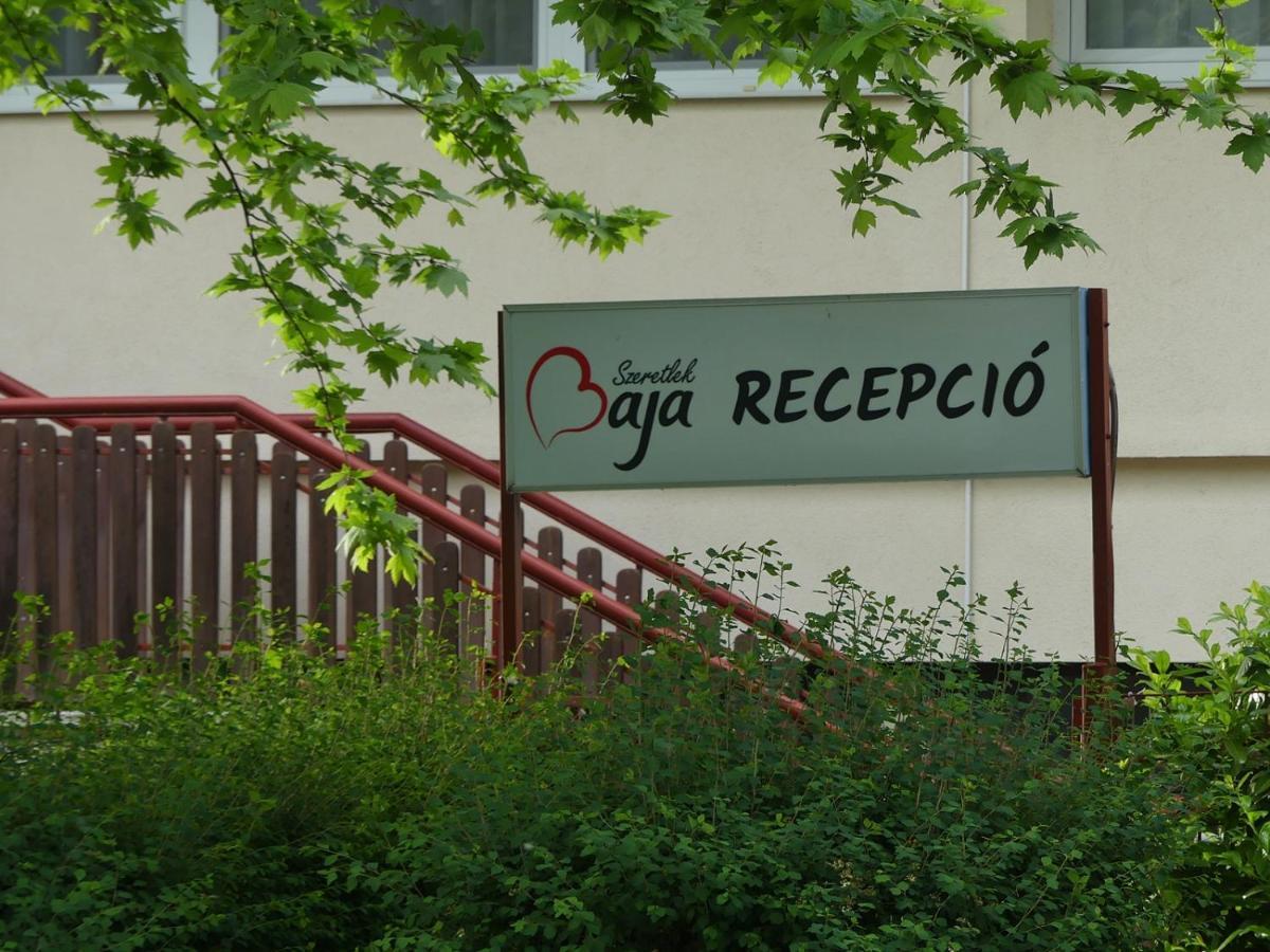 Napsugar Szallo Baja Extérieur photo